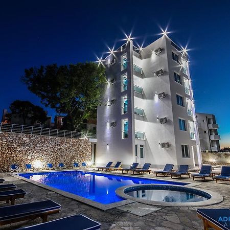 Adriatic Dreams Apartments Добра вода Екстериор снимка