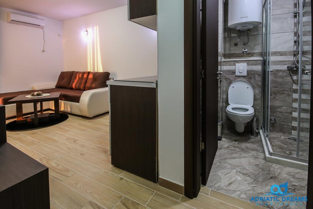 Adriatic Dreams Apartments Добра вода Екстериор снимка