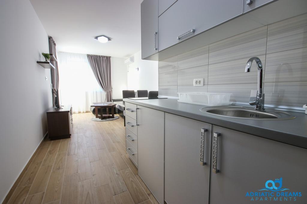 Adriatic Dreams Apartments Добра вода Екстериор снимка