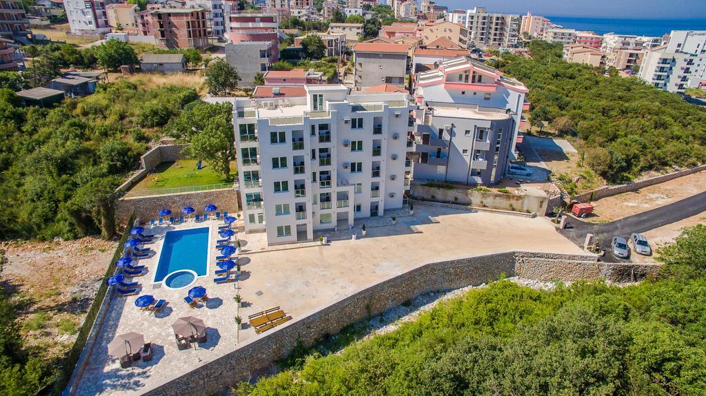 Adriatic Dreams Apartments Добра вода Екстериор снимка