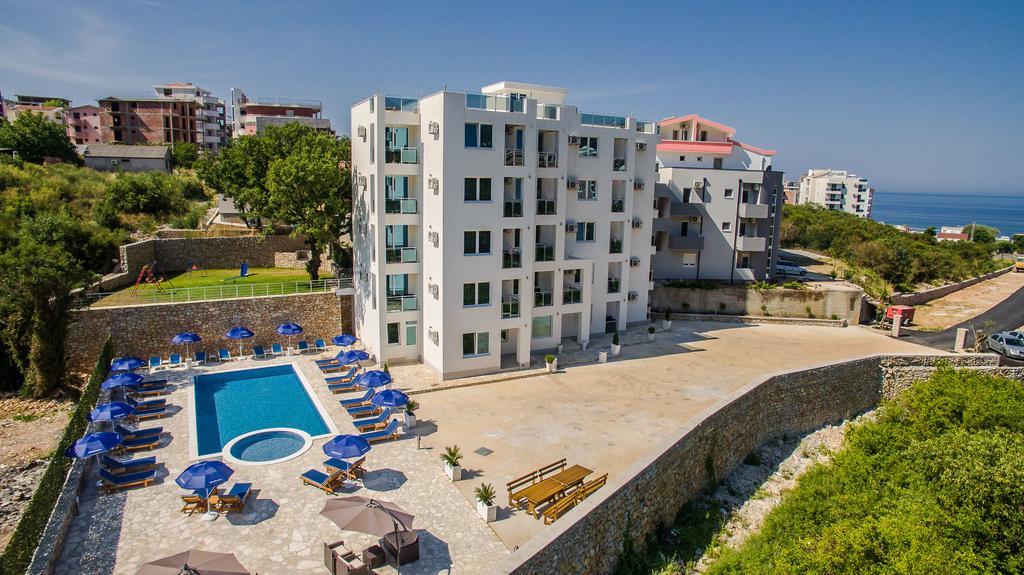 Adriatic Dreams Apartments Добра вода Екстериор снимка