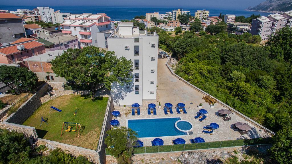 Adriatic Dreams Apartments Добра вода Екстериор снимка